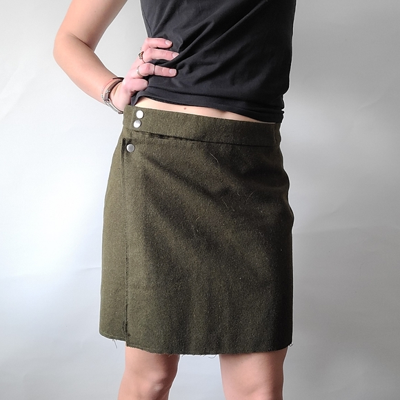 Army Green Skirt - Picture 2 of 8